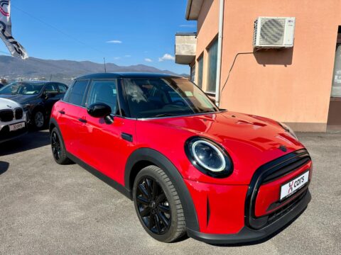 MINI Cooper 1.5 SPORT 7G/LED/AMBIENT/ALU 17/APPLE/NAVI