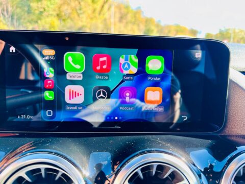 Mercedes-Benz GLA 200 d AMG LINE 8G/LED/AMBIENT/ALU 19/KAMERA