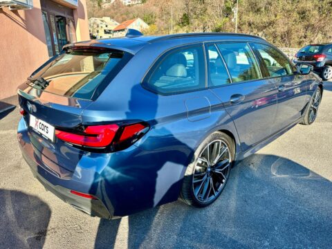BMW 530 d xDrive Touring M SPORT 8G/LED/ALU 20/KAMERA/AMBIENT
