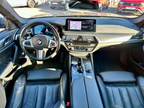BMW 530 d xDrive Touring M SPORT 8G/LED/ALU 20/KAMERA/AMBIENT
