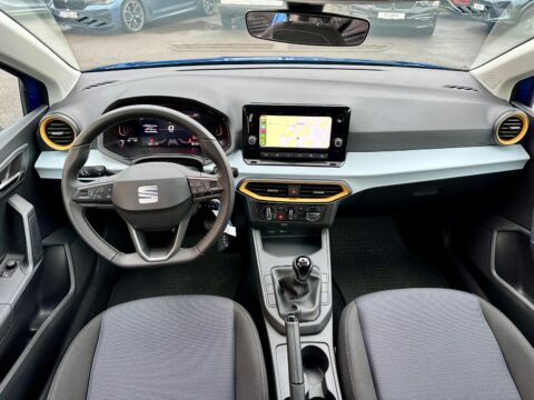 Seat Ibiza 1,0 TSI STYLE/LED/NAVI/ALU 15/PDCx2/DIGITAL COCKPIT