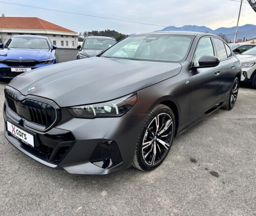 BMW 520 d xDrive M SPORT PRO 8G/ADAPTIVE LED/PANO/ALU 20/360*/KEYLESS