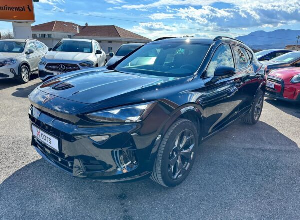 Cupra Formentor 2,0 TDI DSG EVO/LED/KAMERA/ALU 18/NAVI/ADAPT.TEMPOMAT